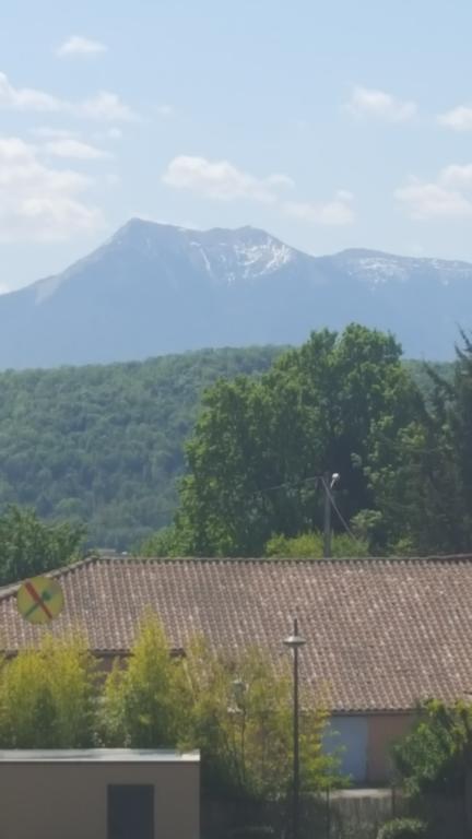 Ibis Budget Saint Gaudens Estancarbon エクステリア 写真